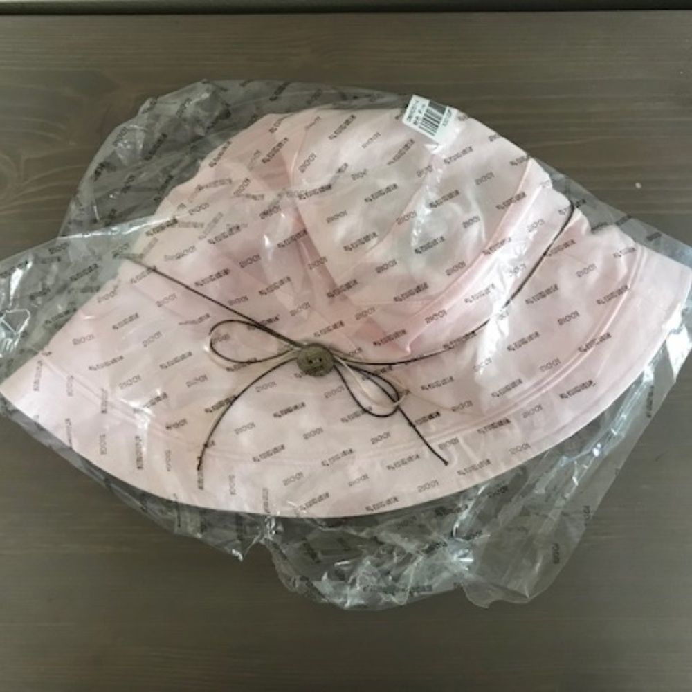 Five New Siggi Hats